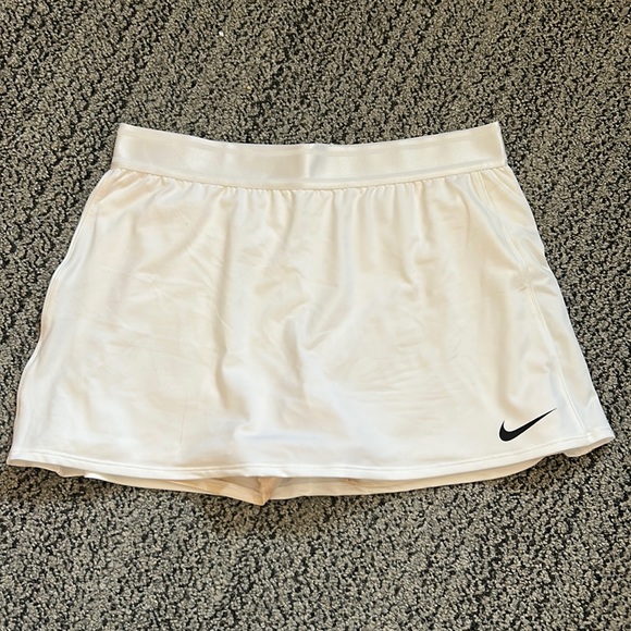 Nike Dresses & Skirts - Nike Womens Court Dri- FIT skirt